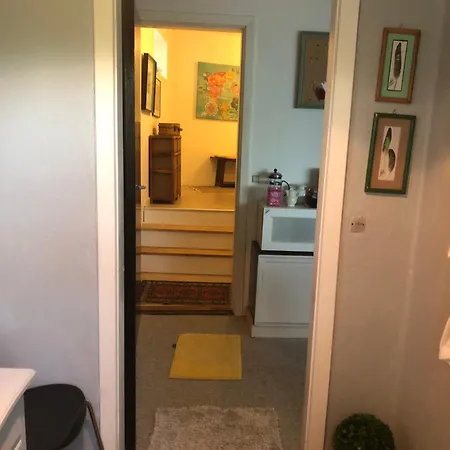 Med Egen Indgang Og Bad