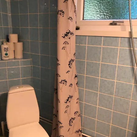 Med Egen Indgang Og Bad 게스트하우스